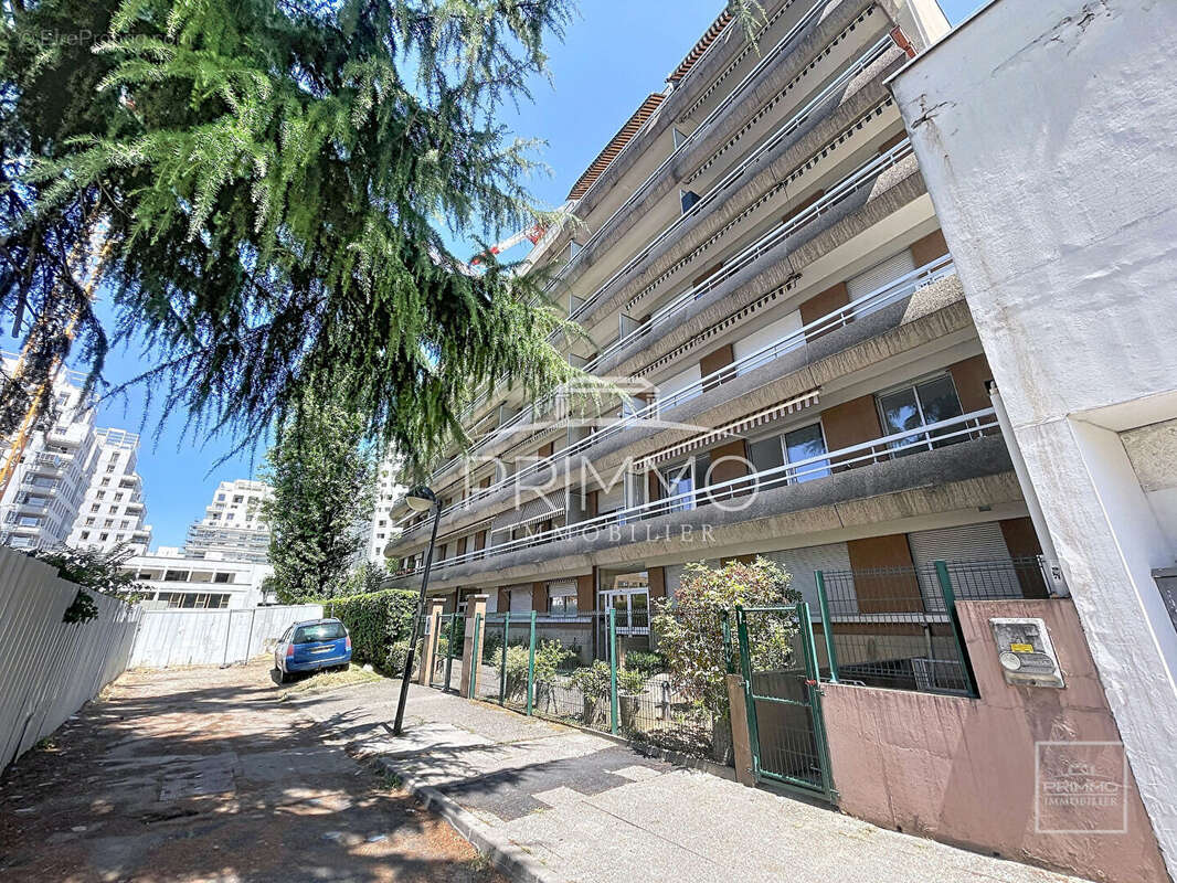 Appartement Villeurbanne 4 pièces 82 m2 avec Terrasse - photo 8