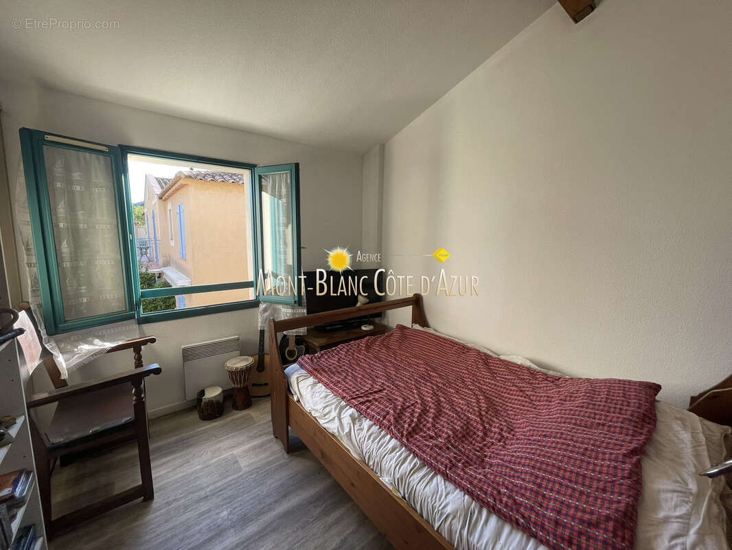 Appartement à PLAN-DE-LA-TOUR