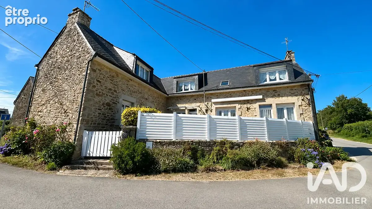 Photo 1 - Maison à PLUMERGAT