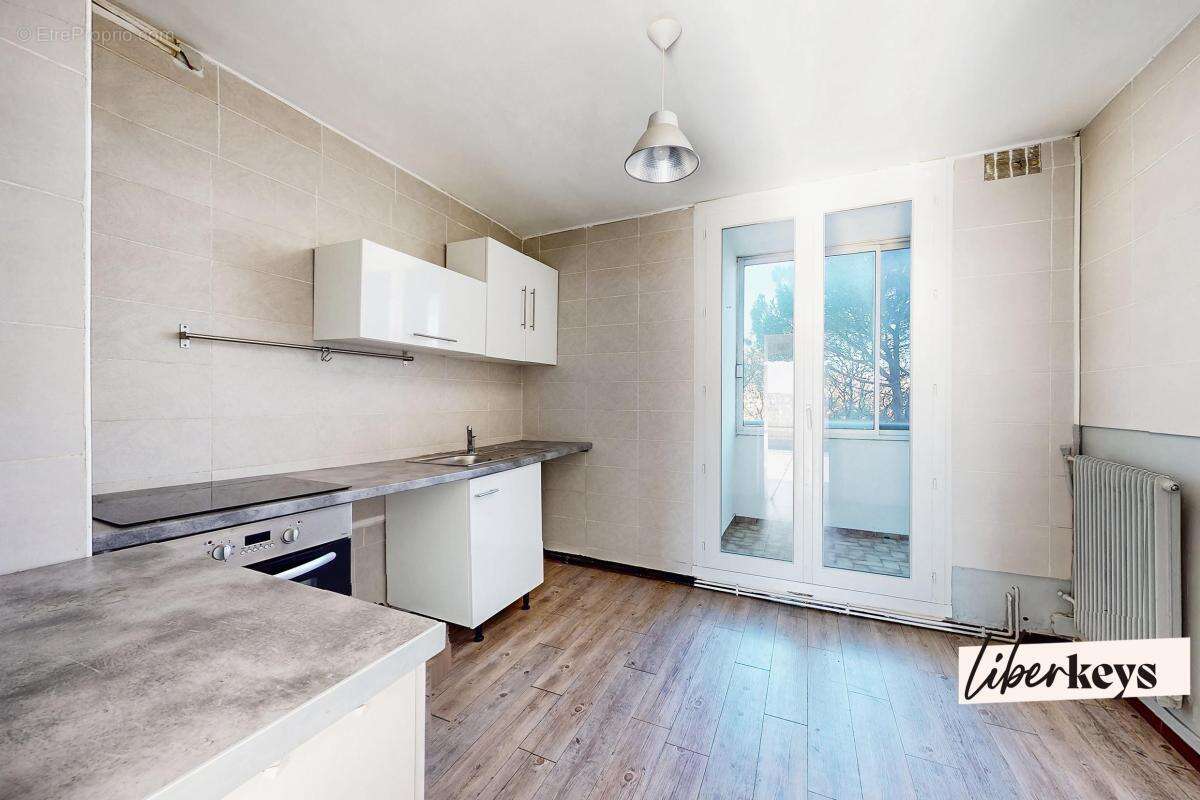 Appartement à NIMES