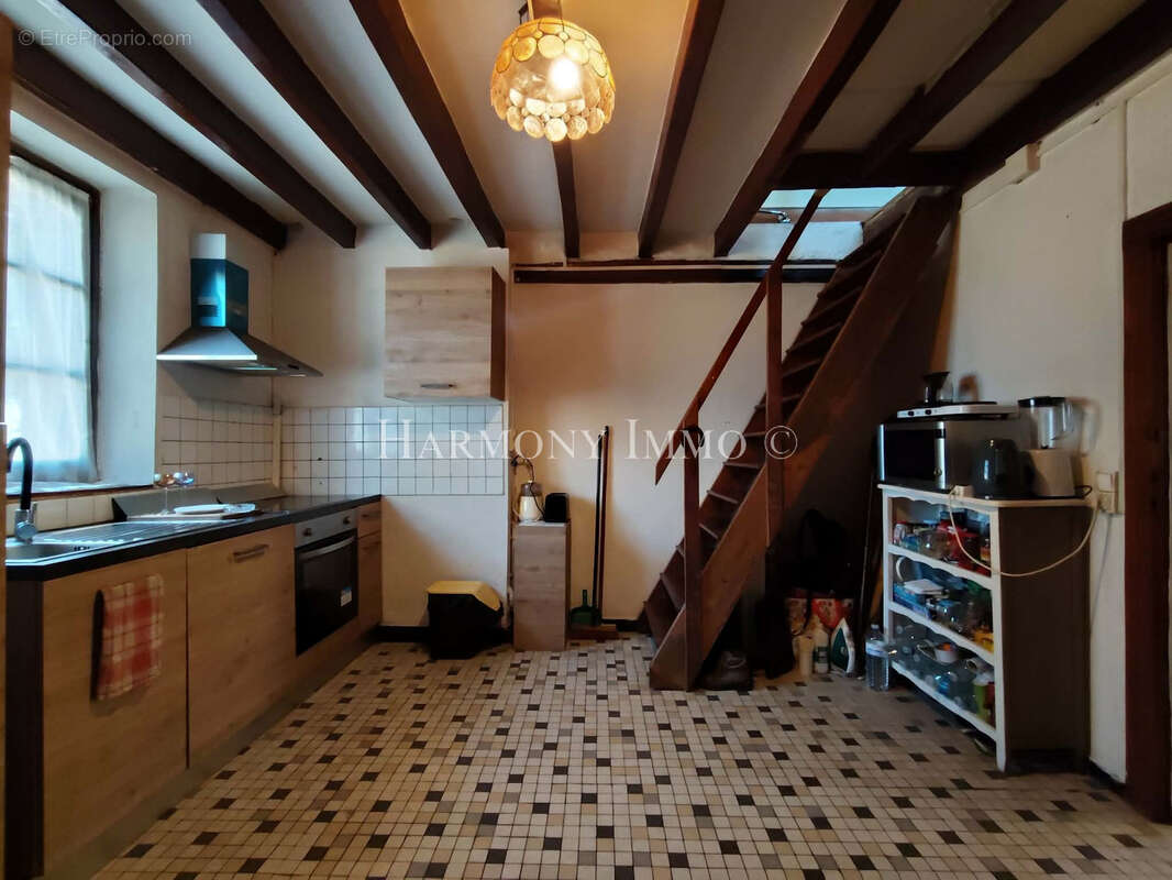 Maison à LONGNY-AU-PERCHE