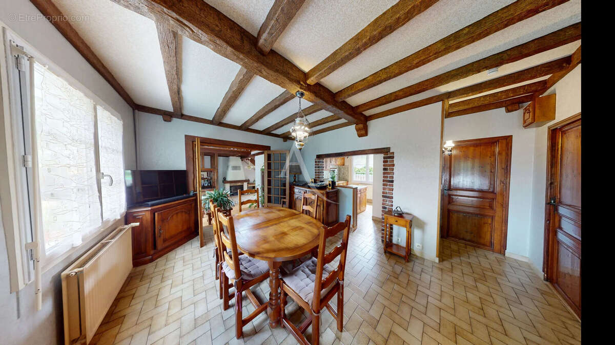 Maison à ARTENAY