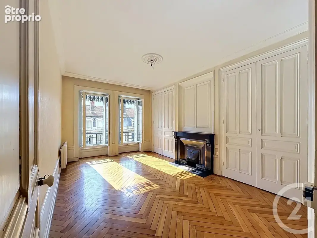 Appartement à LYON-7E