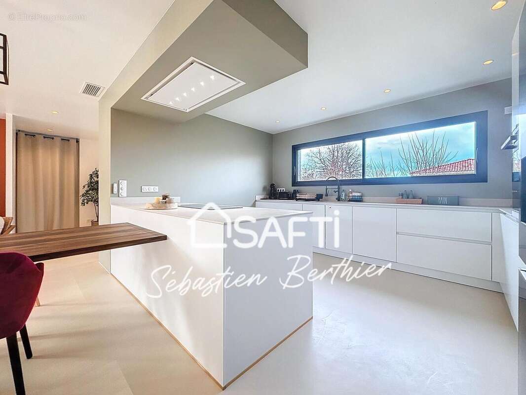 Photo 9 - Maison à SAINT-SULPICE