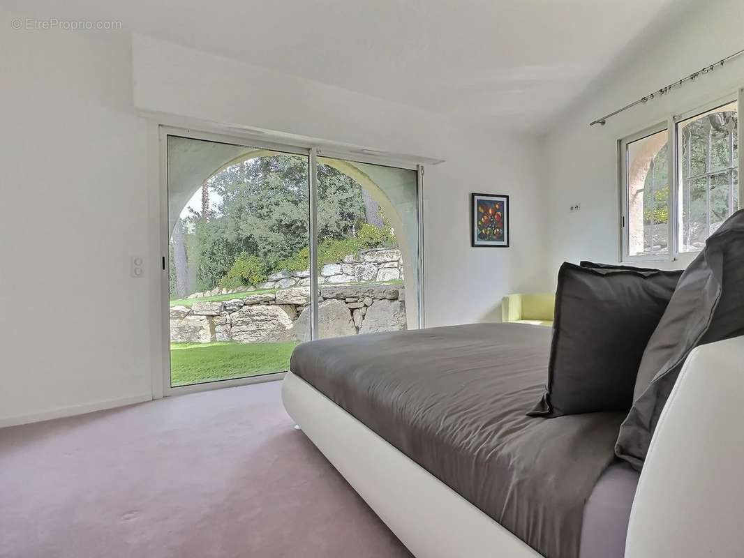 Maison à MOUANS-SARTOUX