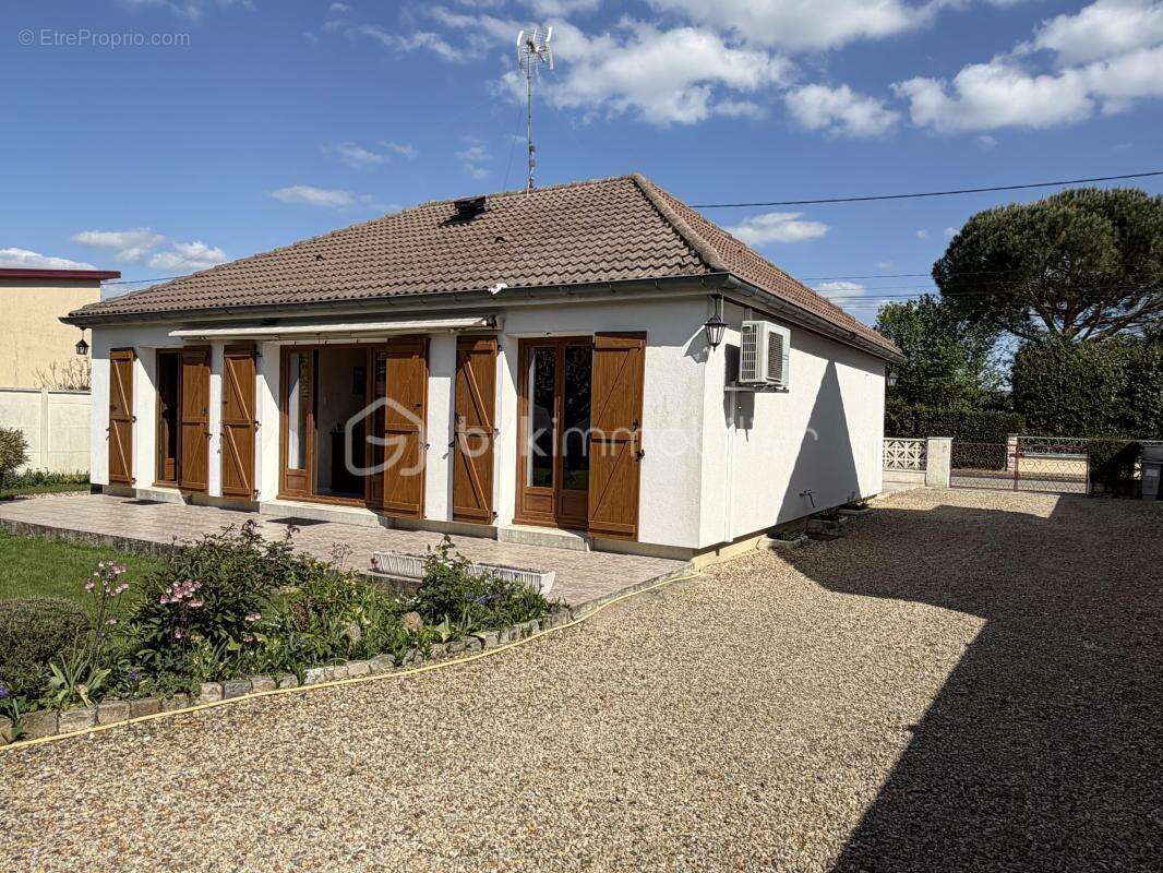 Maison à VILLEBLEVIN