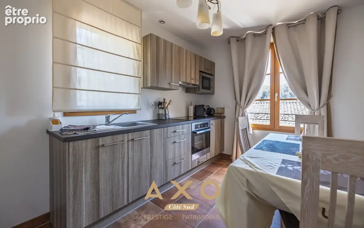 Saint marc jaumegarde - vue sainte victoire - ensemble immobilier - 2 maisons - 380 m2  - appartements - jacuzzi - spa - 2 pisci - photo 16