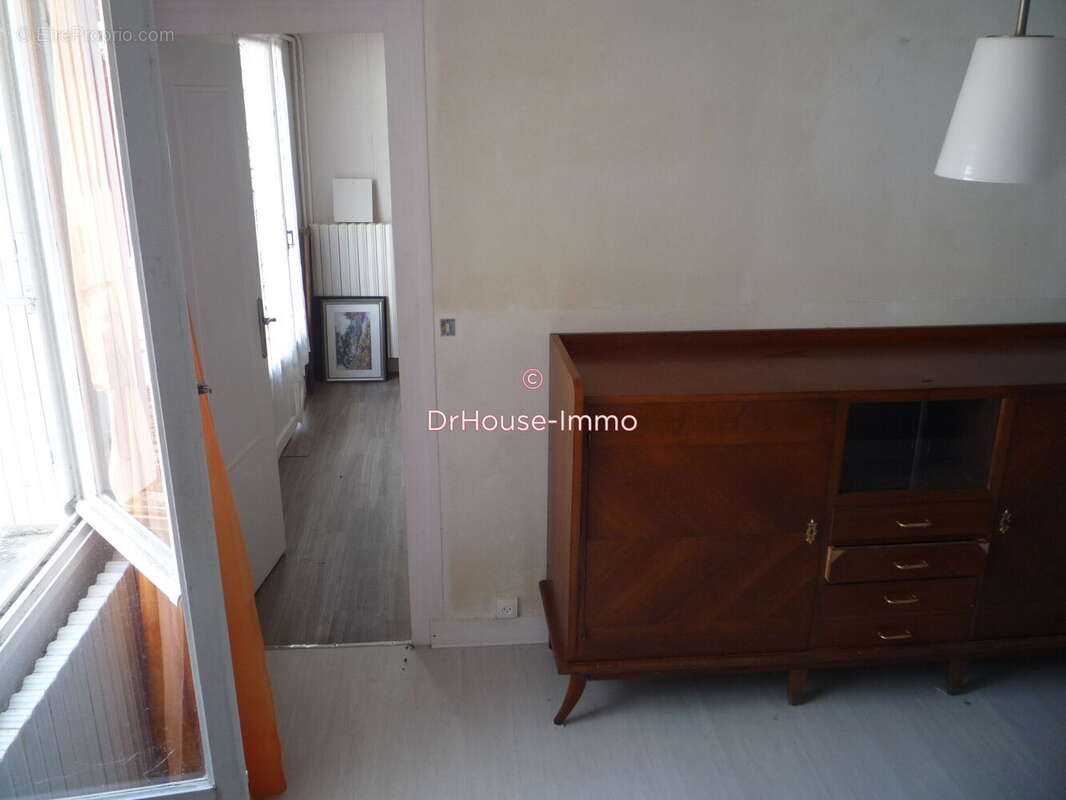 Maison à NEUILLE-PONT-PIERRE