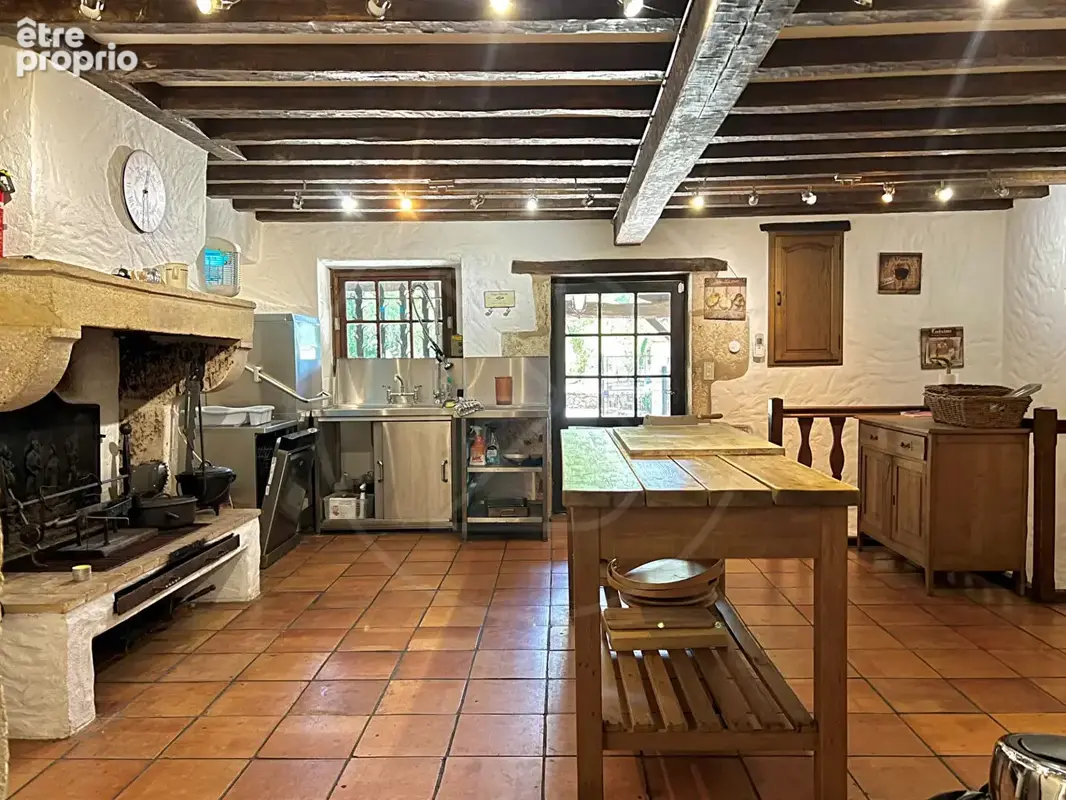 Ferme du 17ème siècle avec accès à la rivière - photo 7