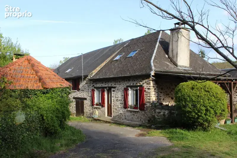 Maison en pierres- Pleine nature avec ruisseau - photo 1