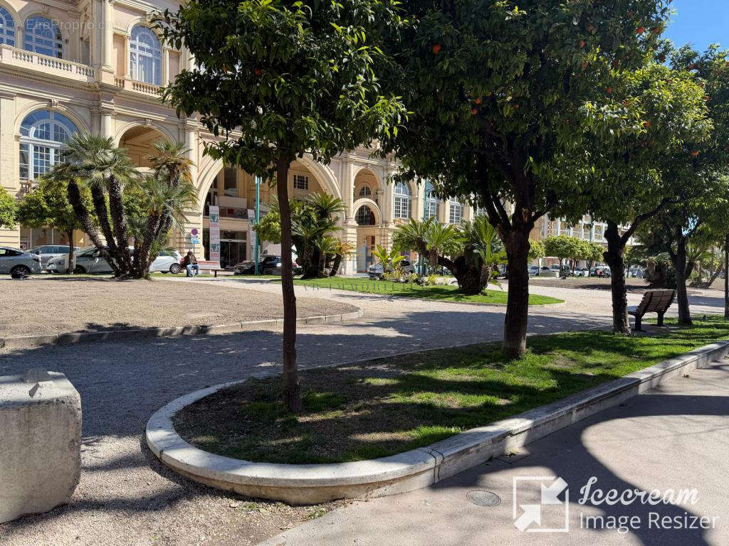 Appartement à MENTON