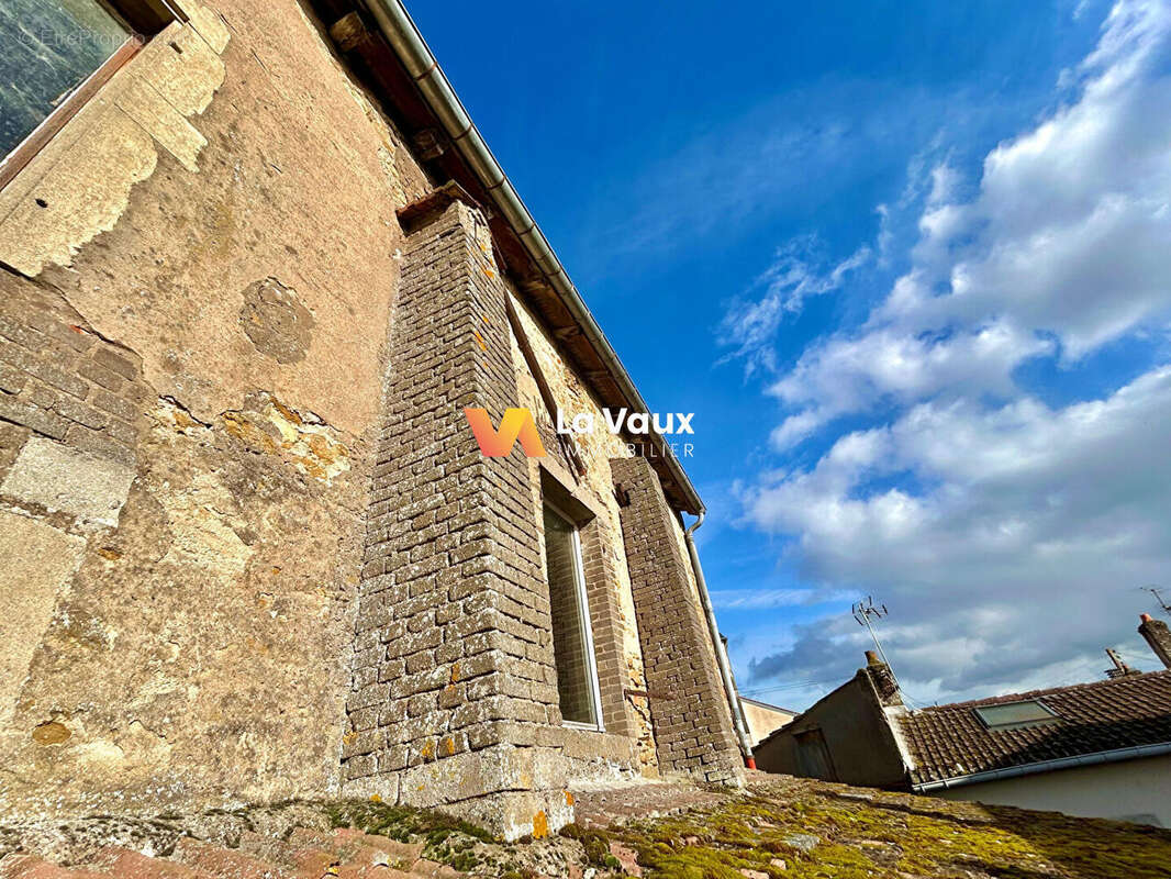 Maison à CHALIGNY