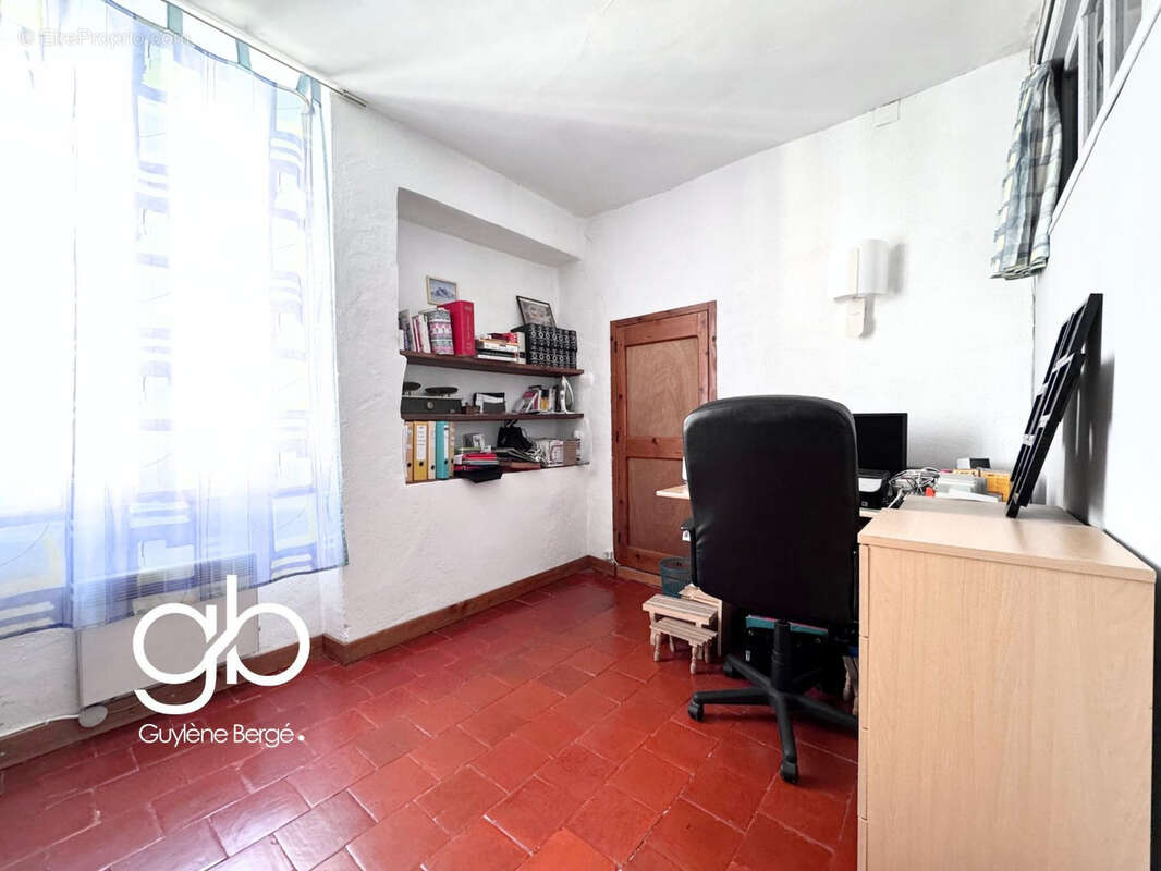 Maison à SAINT-GERVAIS-SUR-MARE