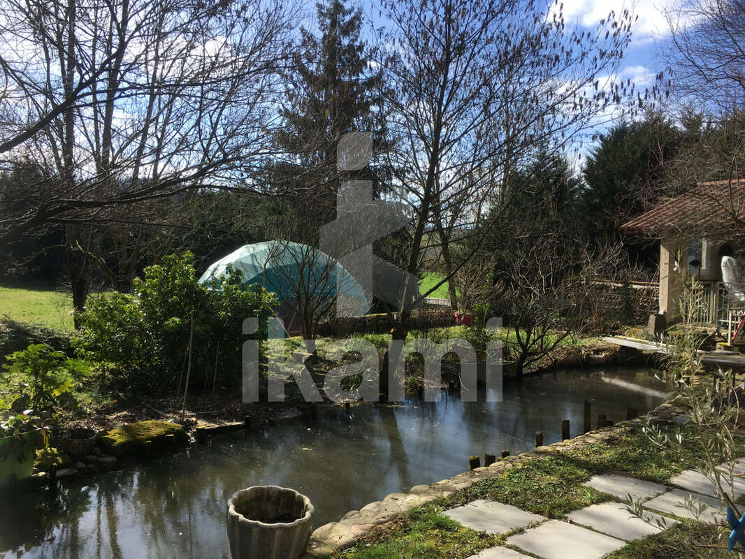 Villa  180 m2 - Dépendance - Terrain 10 000 m2 - photo 17