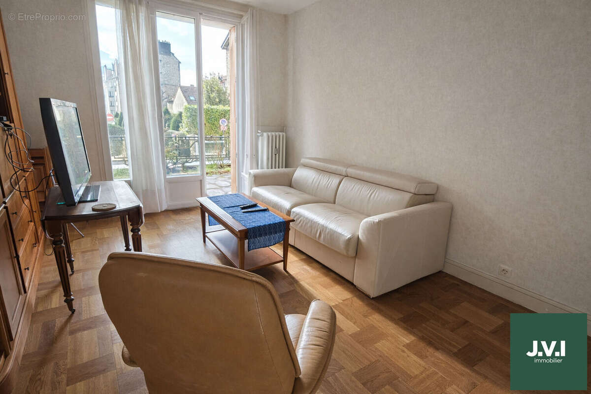 Appartement à ENGHIEN-LES-BAINS