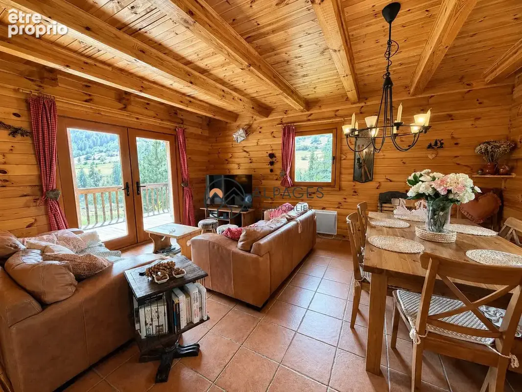 Maison 120 m² à Vars  - photo 2