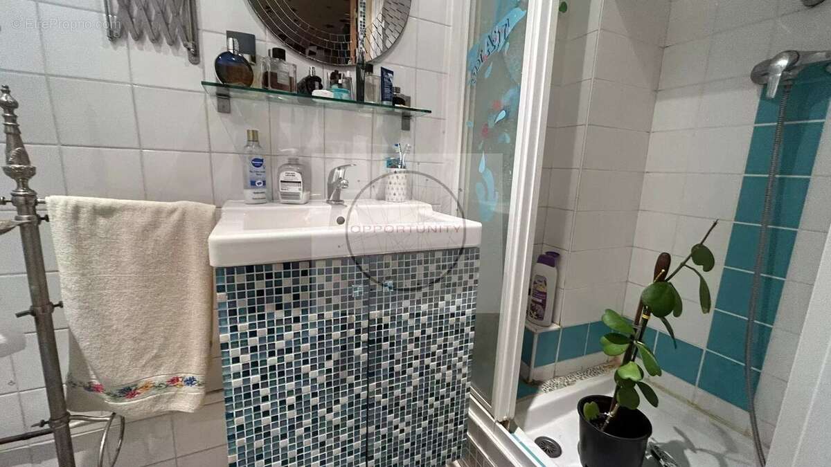 Commerce à PARIS-12E