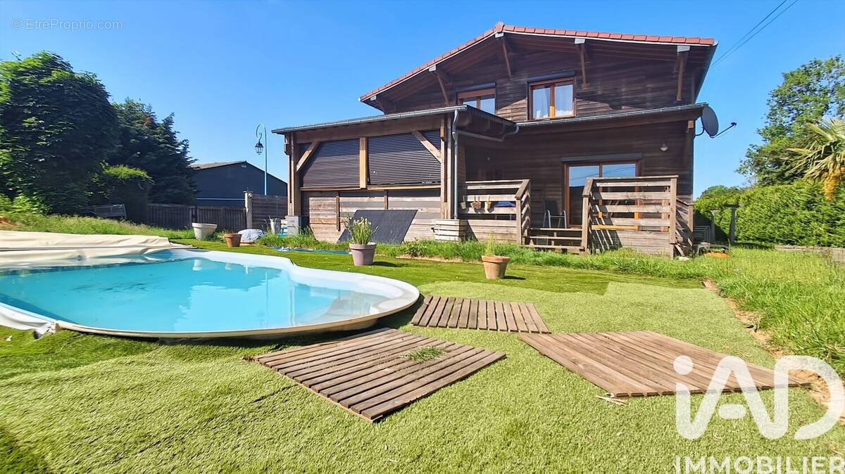 Photo 1 - Maison à VELENNES