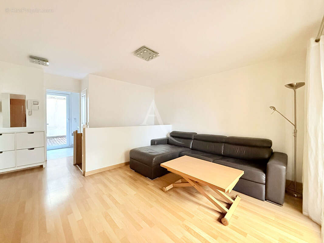 Appartement à NOGENT-SUR-MARNE