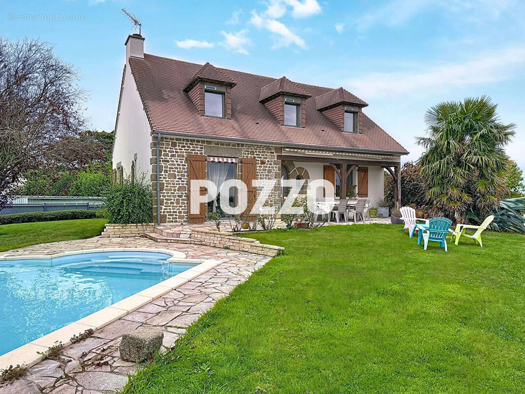 Maison à DRAGEY-RONTHON