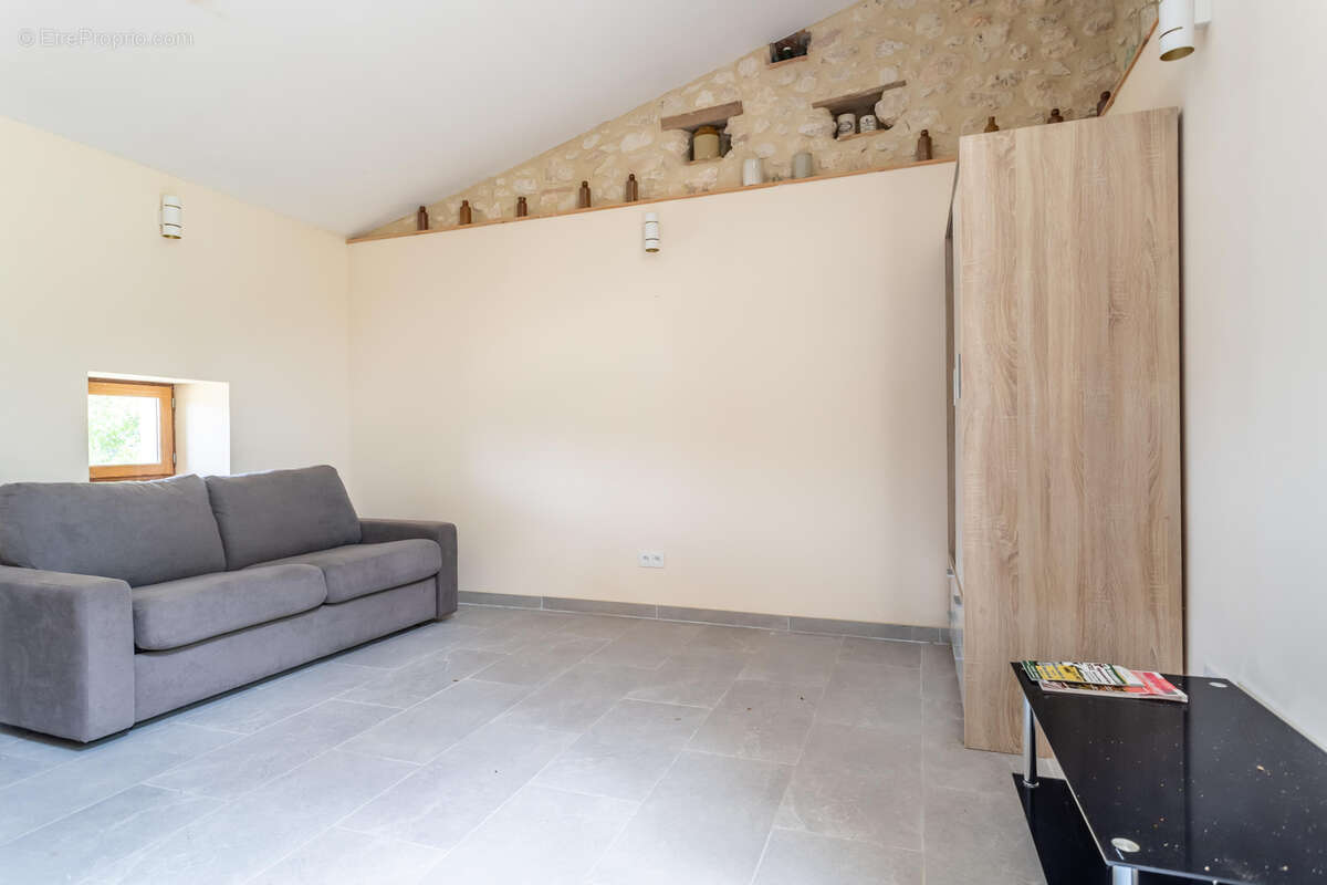 Maison de campagne, annexe, jardin, piscine, granges. - photo 26