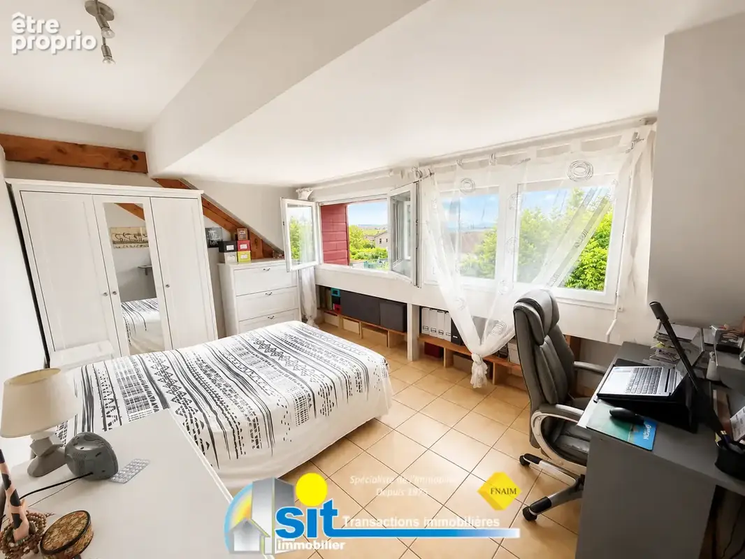 Maison traditionnelle offrant deux logements - photo 14