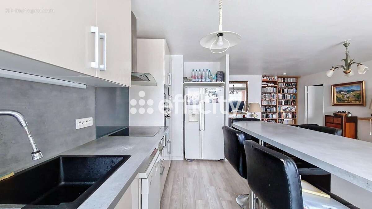 Appartement à PUTEAUX