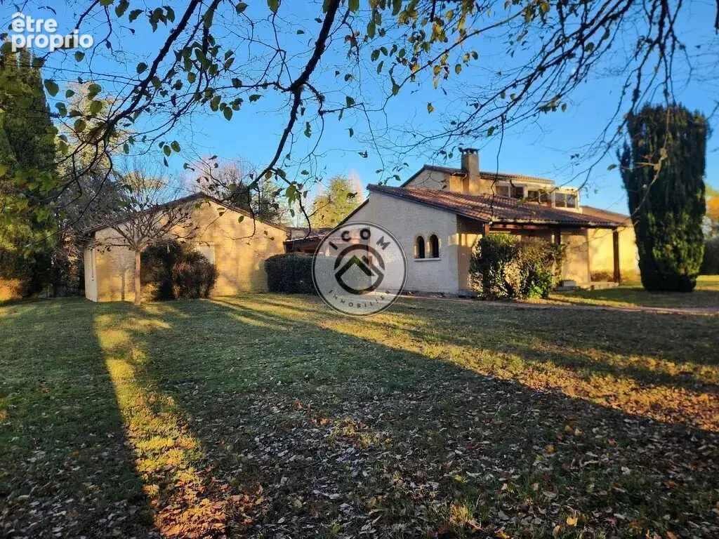 Maison à COULOUNIEIX-CHAMIERS