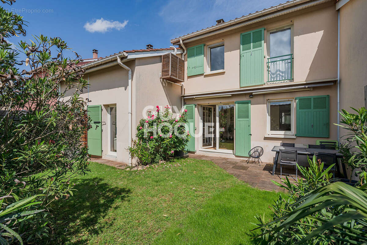 Maison à LYON-4E