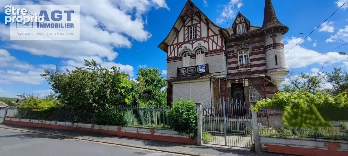 Maison 232 m² à Breteuil  - photo 2