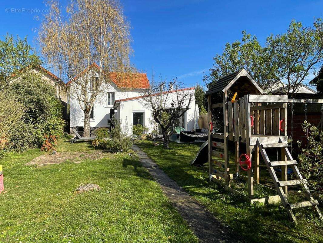 Maison à BRUNOY