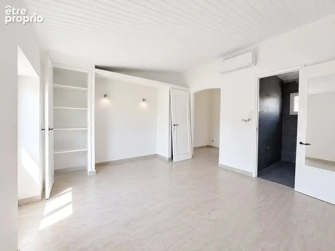 Grasse – appartement entièrement rénové – dernier étage - photo 4