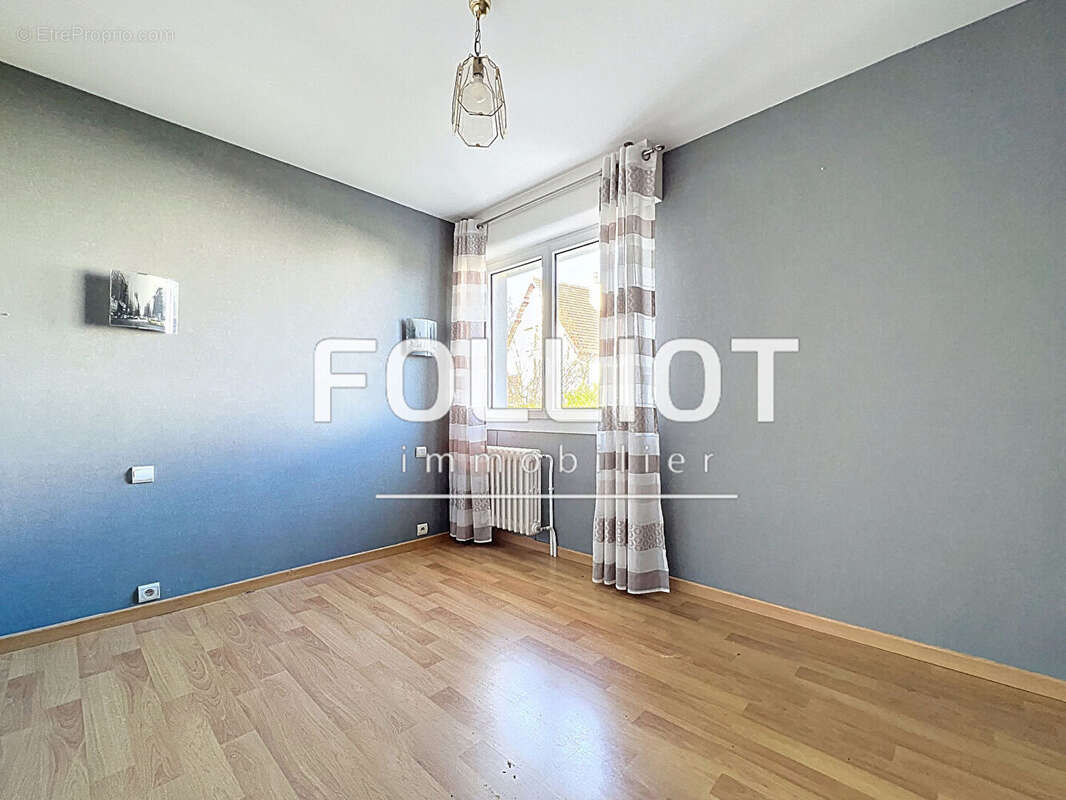 Maison à BRETTEVILLE-SUR-ODON