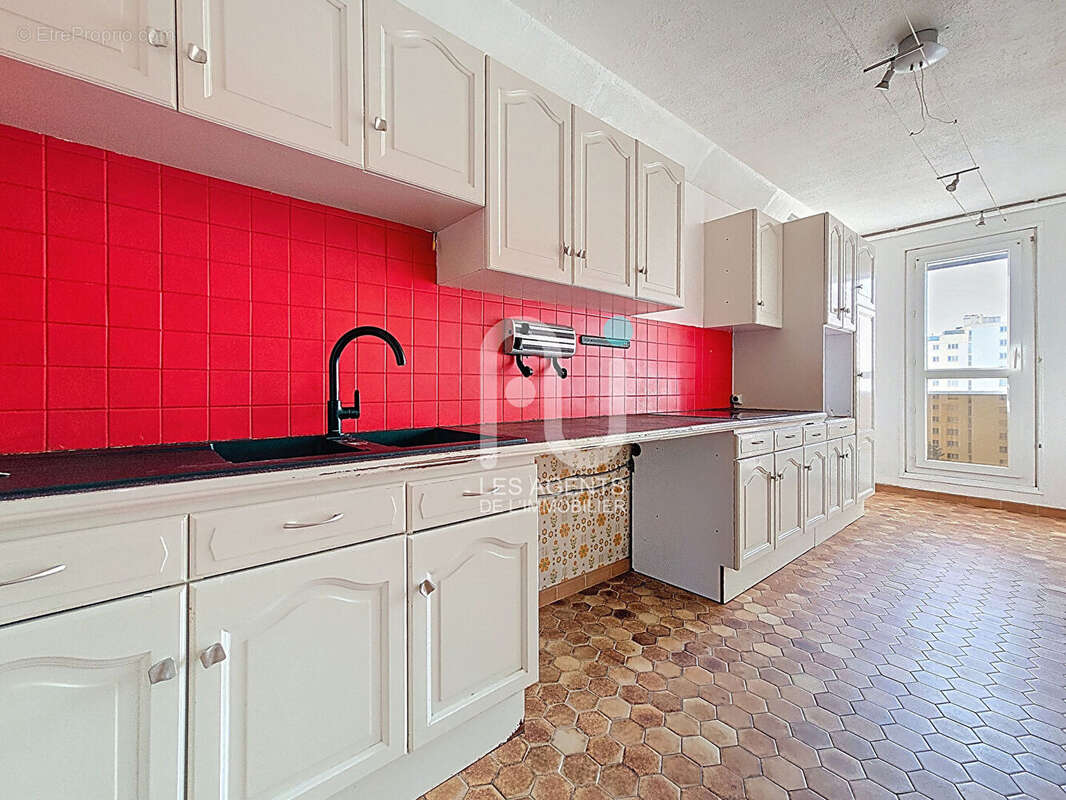 Appartement à ASNIERES-SUR-SEINE