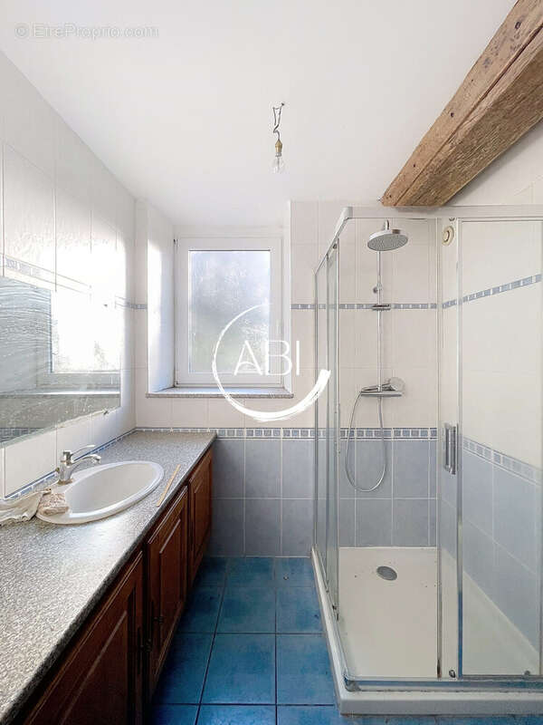 Maison à JOUE-DU-BOIS