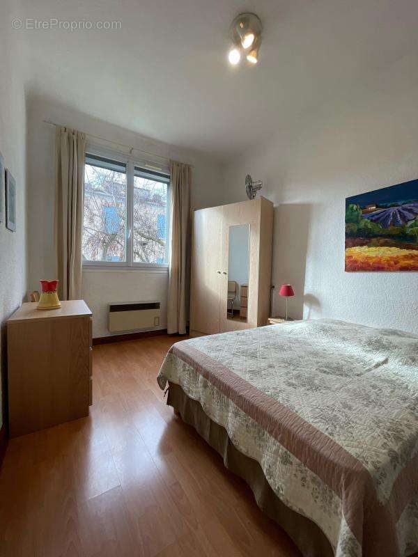 Appartement à GREOUX-LES-BAINS
