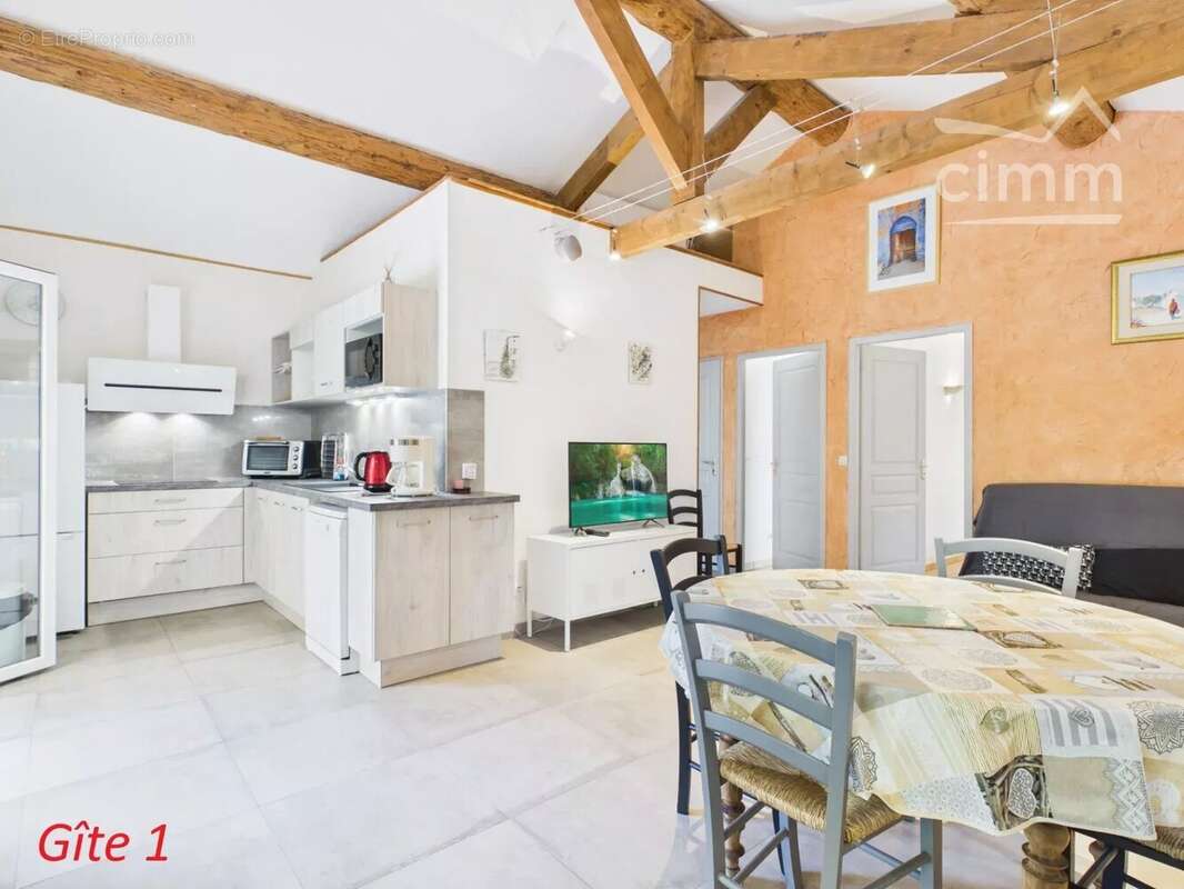 Appartement à PAYZAC