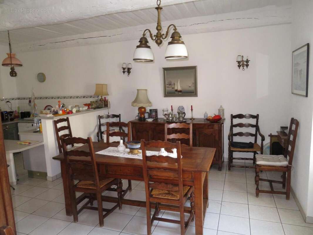   - Maison à DRAGUIGNAN