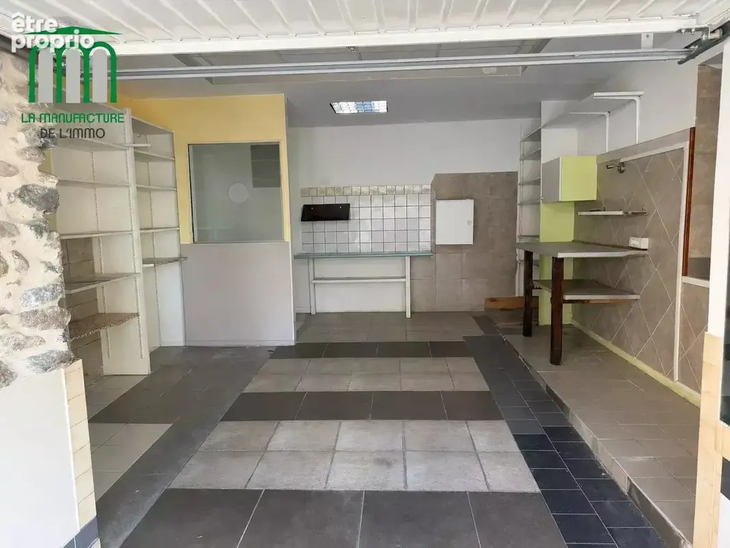 Appartement F3 - 72,58M2 - 2 Caves - Garage - Saint-Etienne/ Bergson - La Terrasse - photo 17