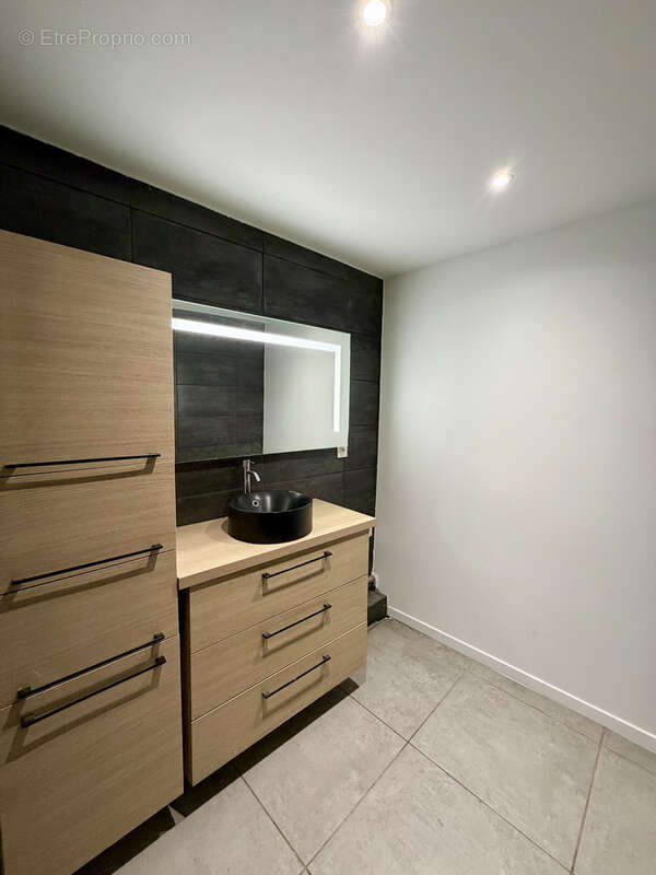 Appartement à MARSEILLE-10E