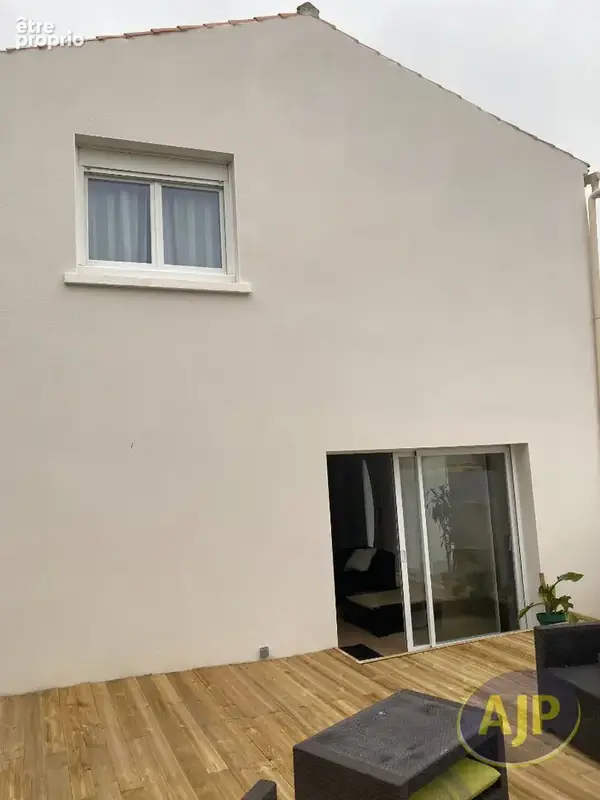 Maison Les Sables D Olonne 5 pièce(s) 110 m2 avec jardin. - photo 6