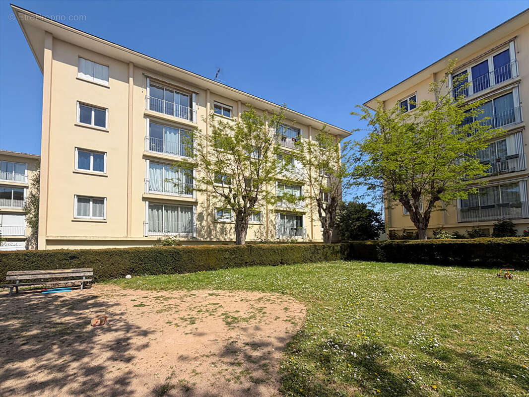 Appartement à IGNY