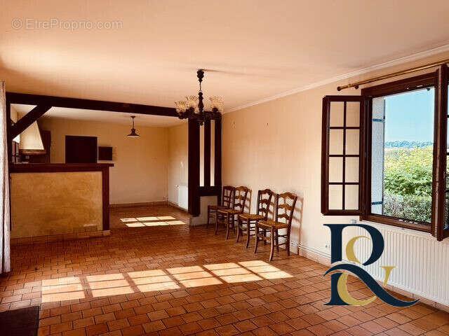 Maison 81 m² à Cricqueville-En-Auge  - photo 7