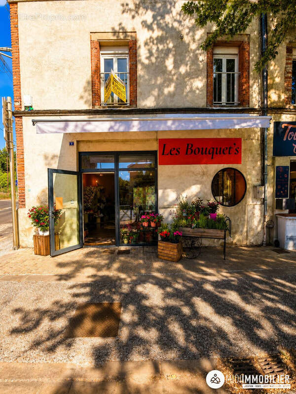 Commerce à ARTHES