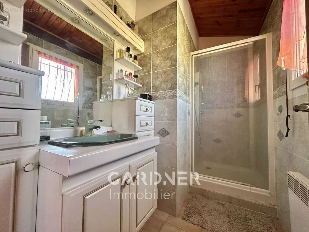 Maison à CARNOUX-EN-PROVENCE