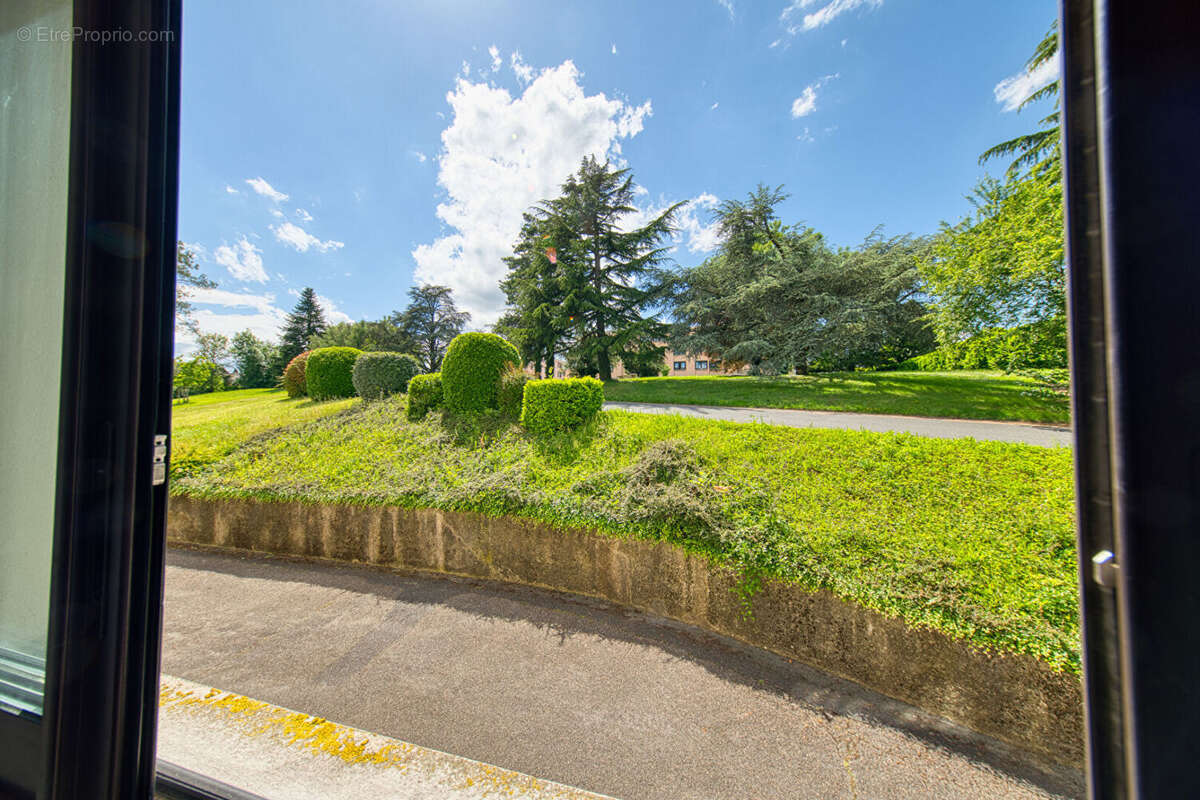 Appartement à CHAMPAGNE-AU-MONT-D'OR