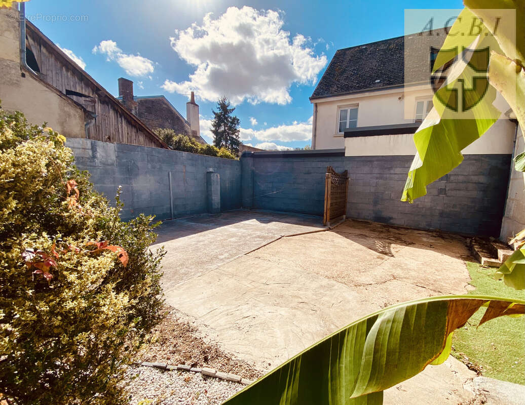 Maison à MONTOIRE-SUR-LE-LOIR