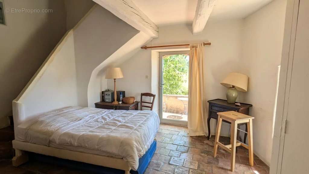 COTIGNAC Maison ancienne sur 4.862m² - photo 18