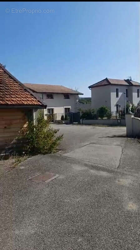 Maison à SAINT-GERMAIN-SUR-RHONE