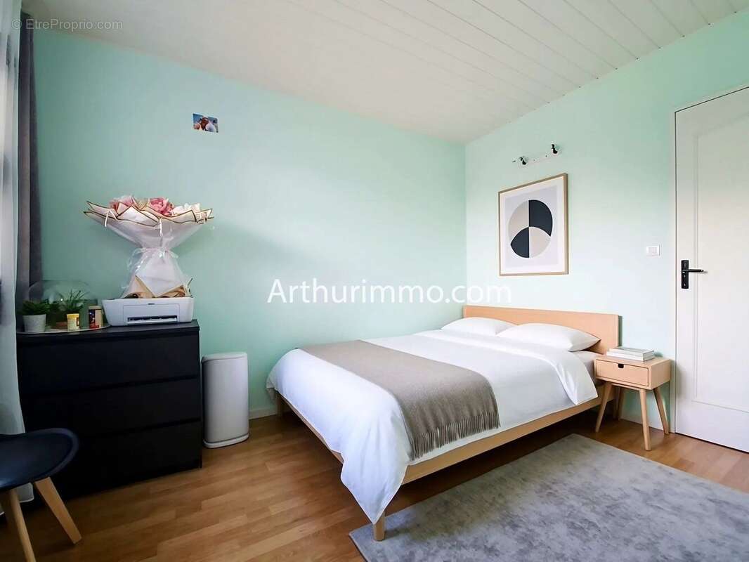 Appartement à BOISSY-SAINT-LEGER